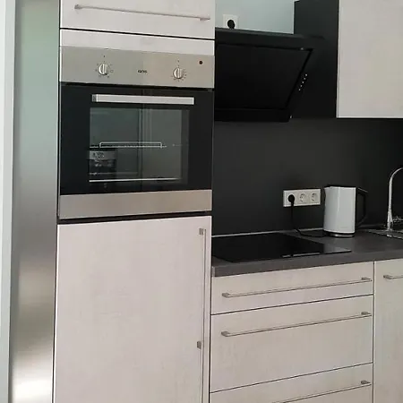 Ehem. Sommerresidenz Von Fuerst Friedrich Iii. App.1 Und App.2 Kirn