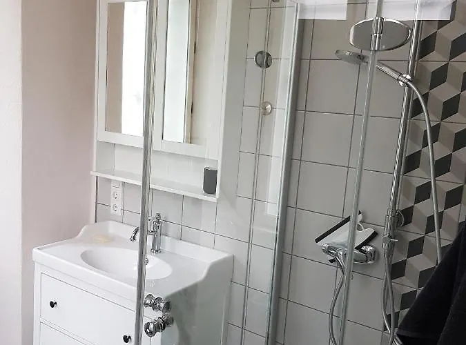 Ehem. Sommerresidenz Von Fuerst Friedrich Iii. App.1 Und App.2 Апартаменты Kirn