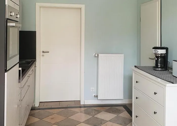 Апартаменты Ehem. Sommerresidenz Von Fuerst Friedrich Iii. App.1 Und App.2 *