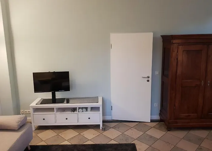 Апартаменты Ehem. Sommerresidenz Von Fuerst Friedrich Iii. App.1 Und App.2